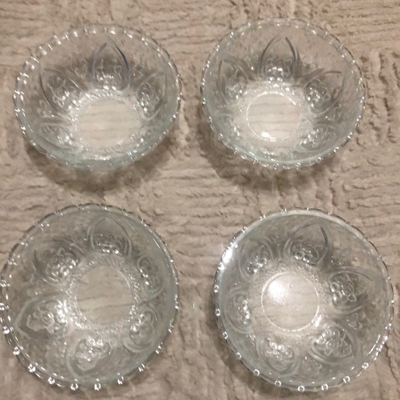 Gardenia 4 piece crystal bowl set, New in box - Picture 16 of 16
